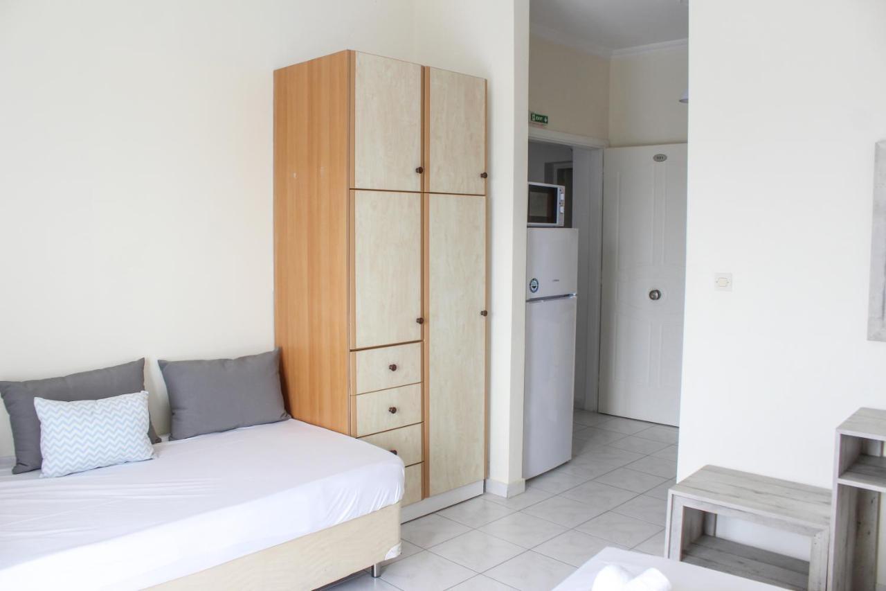 Iason Apartments Loutra Edipsou  Exterior foto